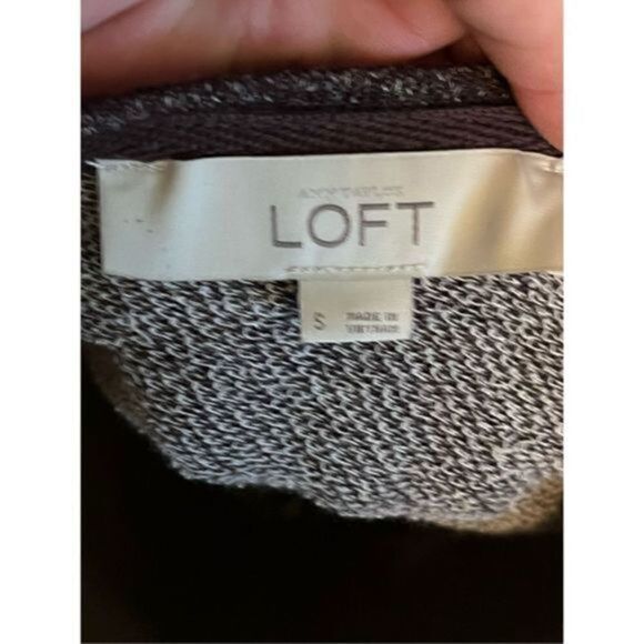 LOFT Plum Colored Long Sleeve Pullover with Kangaroo pocket. Size Small. - Picture 3 of 6